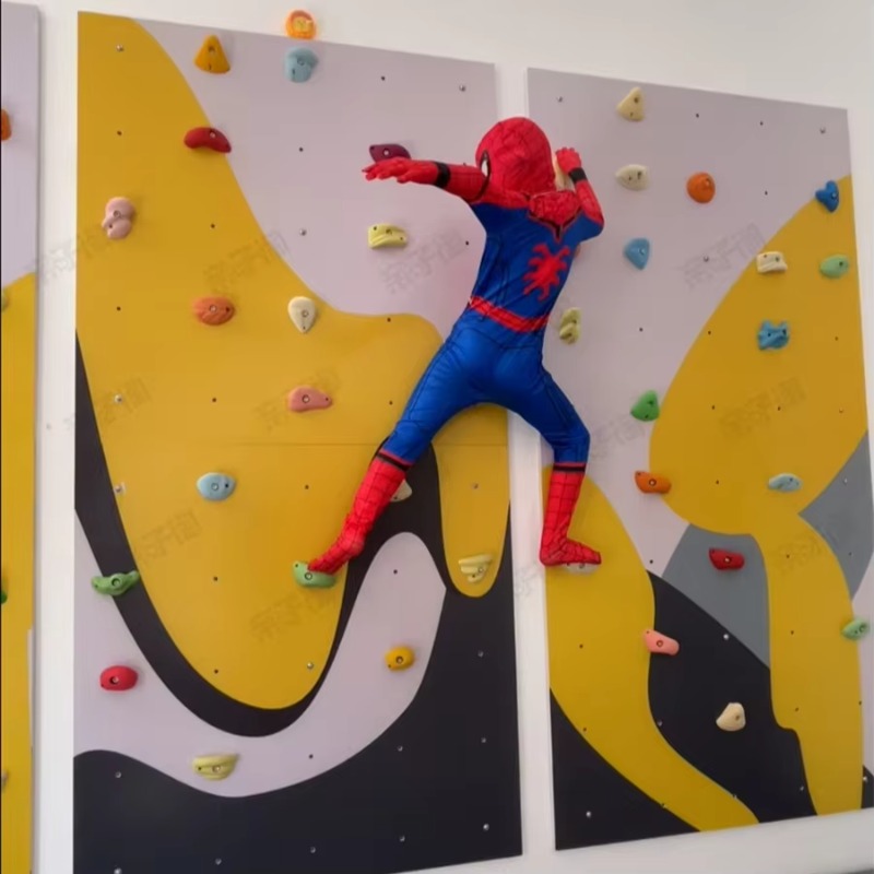 Wewnętrzna ściana wspinaczkowa – Home Gym For Kids recenzja i cena