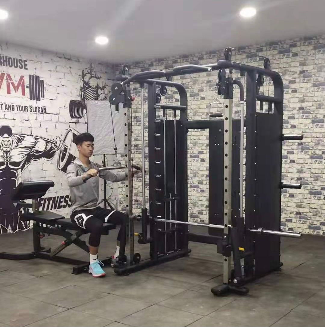 Wielofunkcyjny sprzęt do ćwicz – Home Gym Smith recenzja i cena